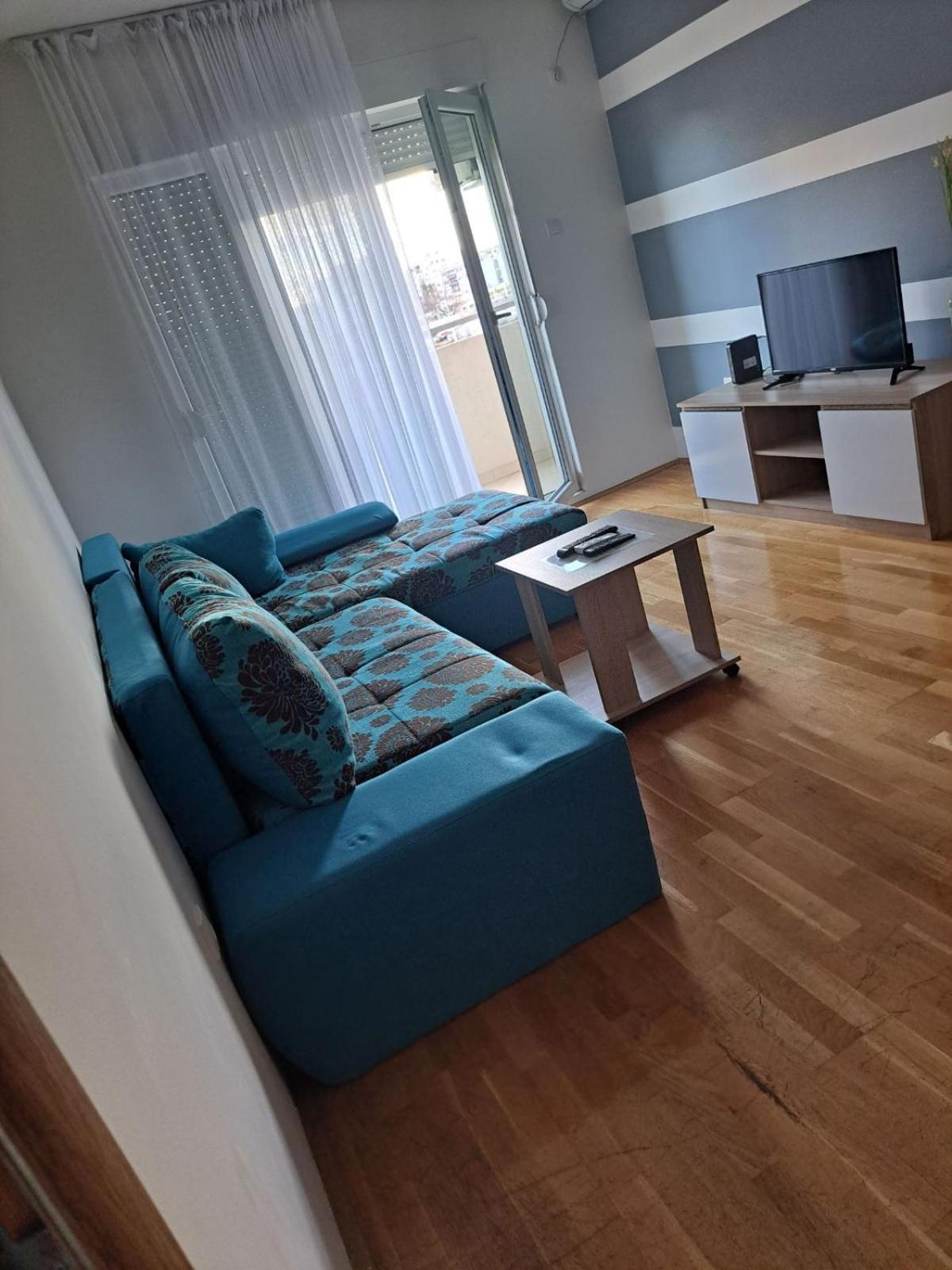 Naki Apartmani Podgoriţa Cameră foto